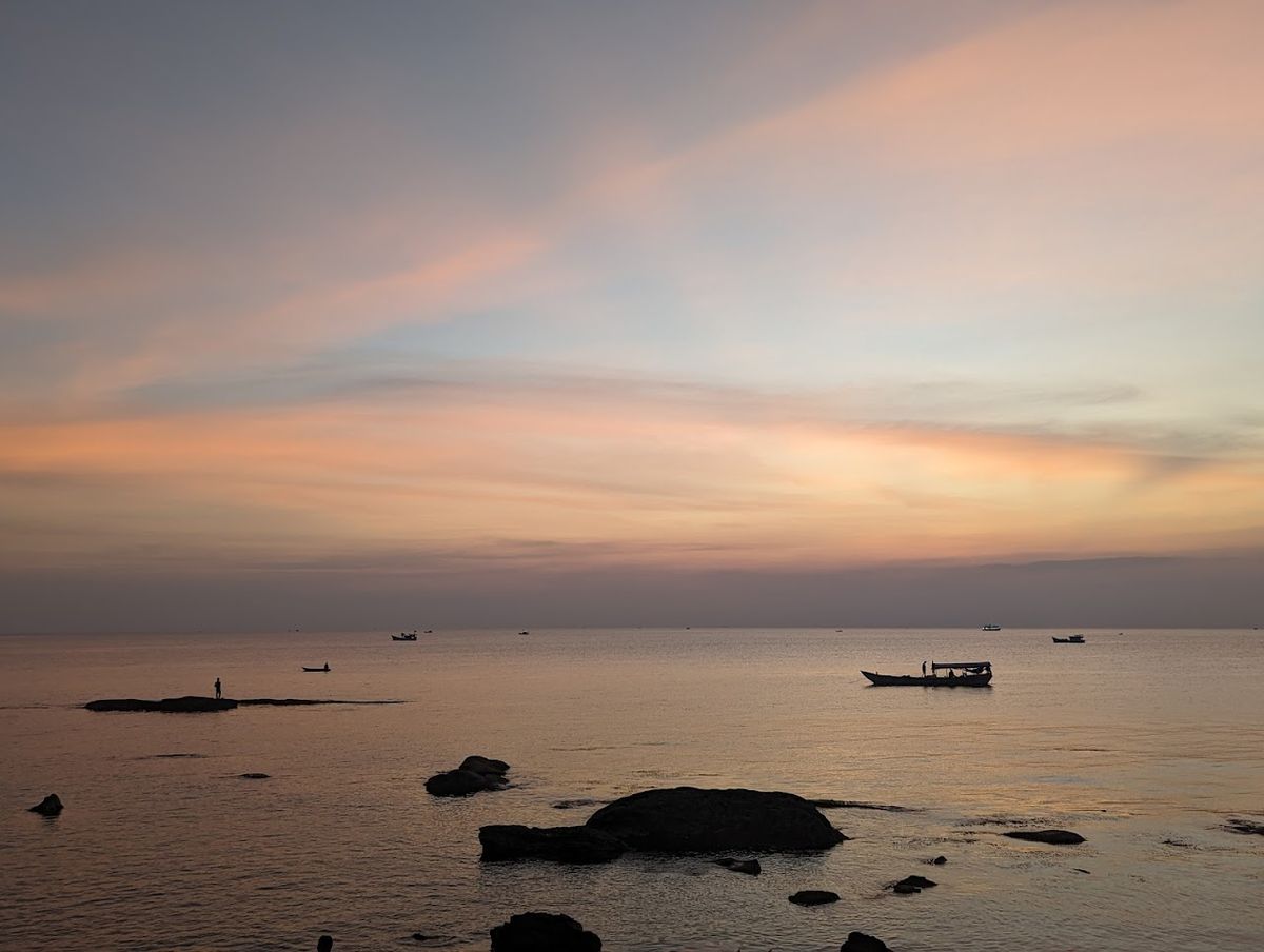 Bãi tắm cộng đồng photo 3