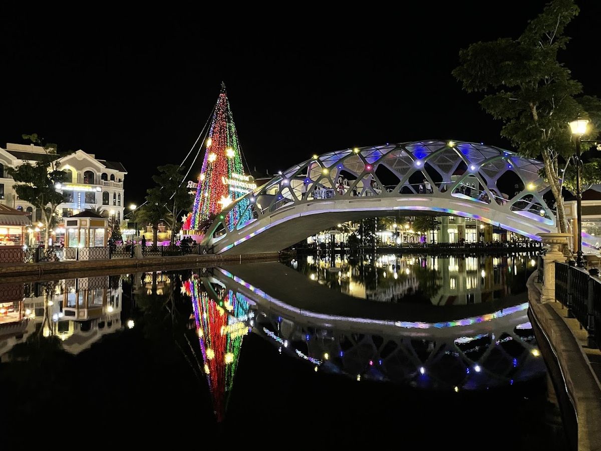 Cầu Ánh Sáng (Bridge of Light) photo 3