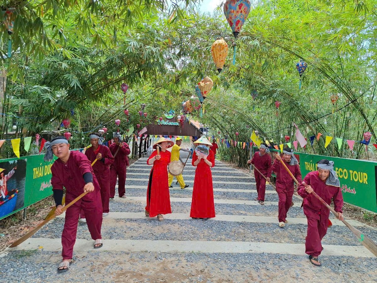 Eco Tour Thai Duong – Cua Can River Basket Boat Experience photo 2