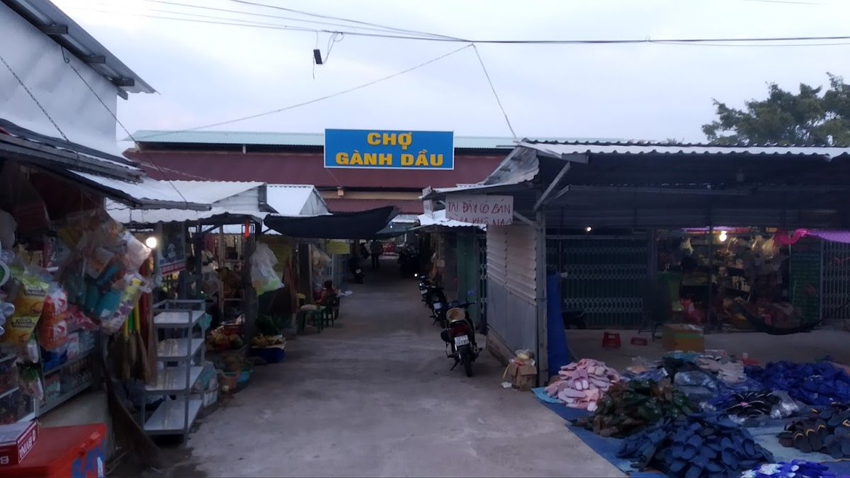 Ganh Dau Market photo 4
