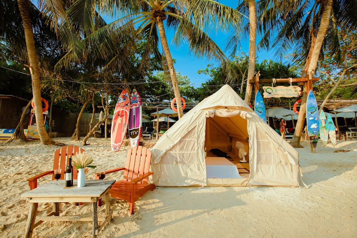 Small island reached by boat, Hon Vong island, Phu Quoc