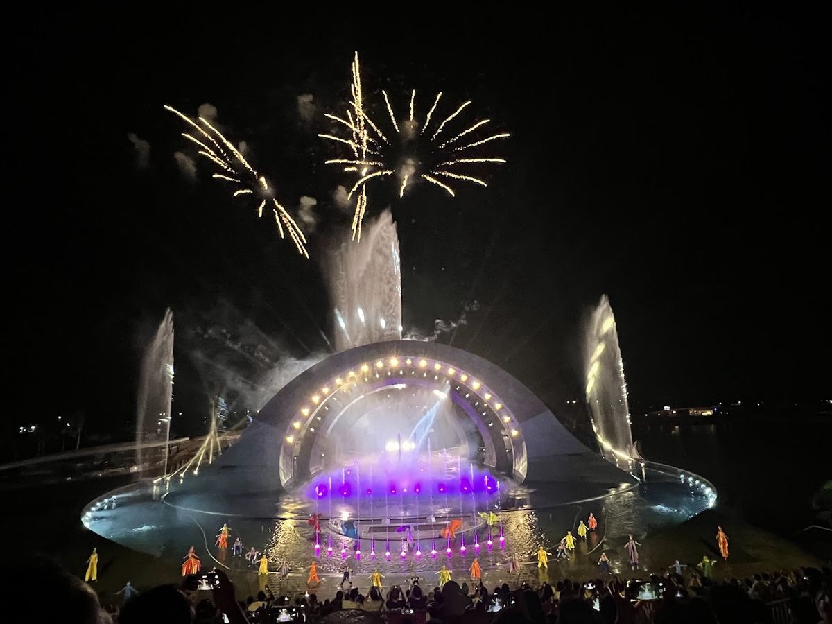 Outdoor show on a real sea stage, Kiss of the Sea show - Nụ hôn của Biển Cả, Phu Quoc