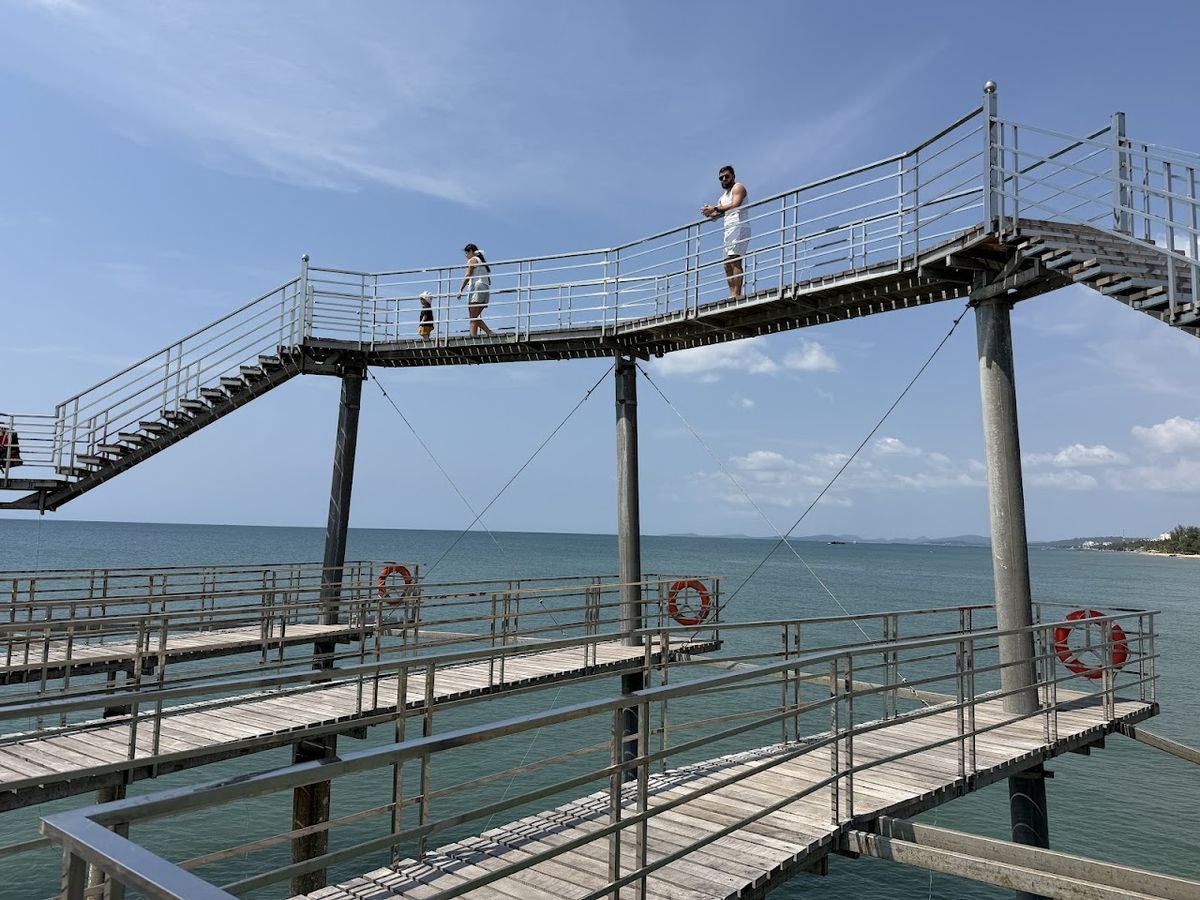 Swing Pier photo 4