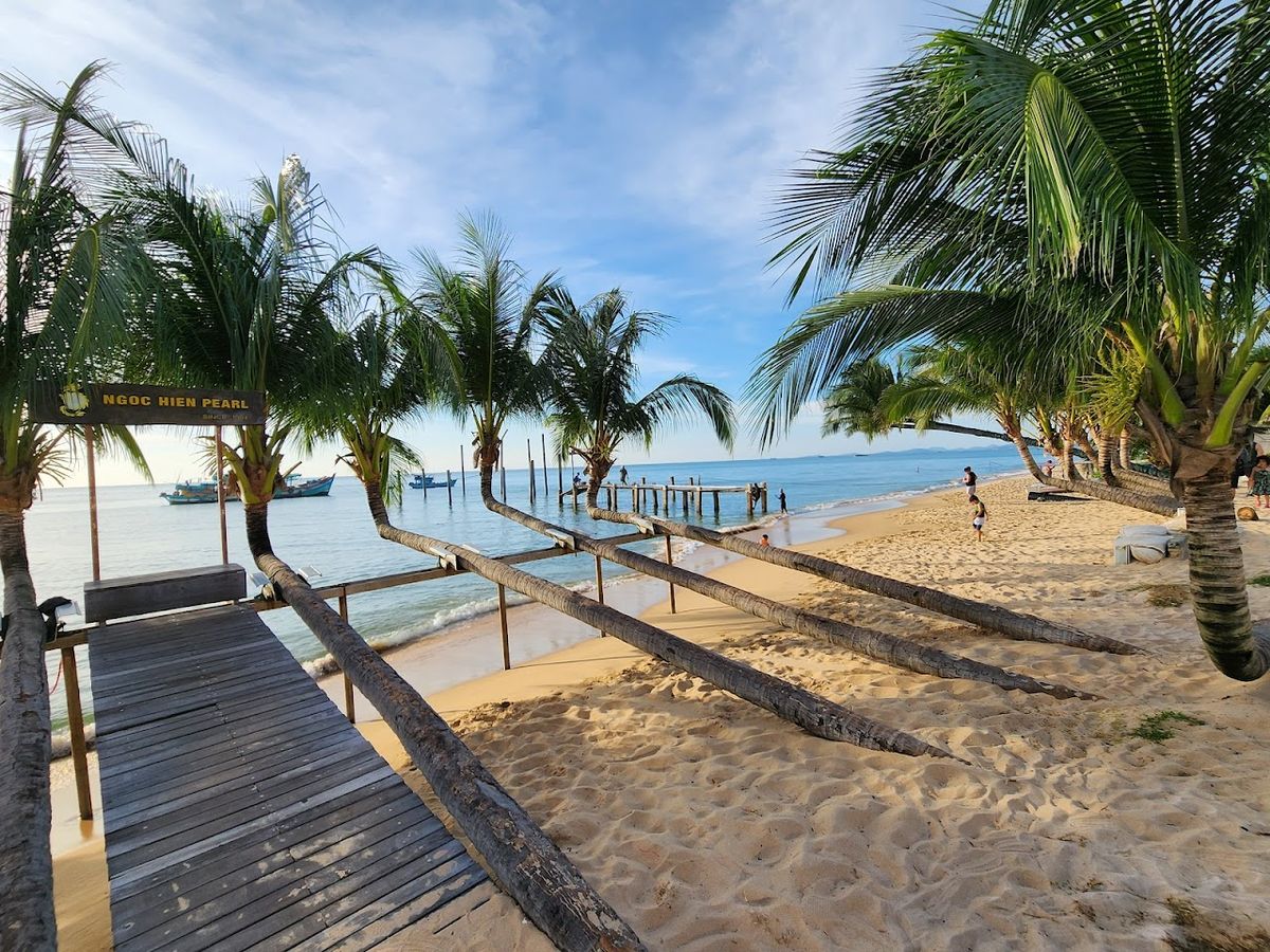 Wooden pier with a sea swing, Swing Pier, Phu Quoc