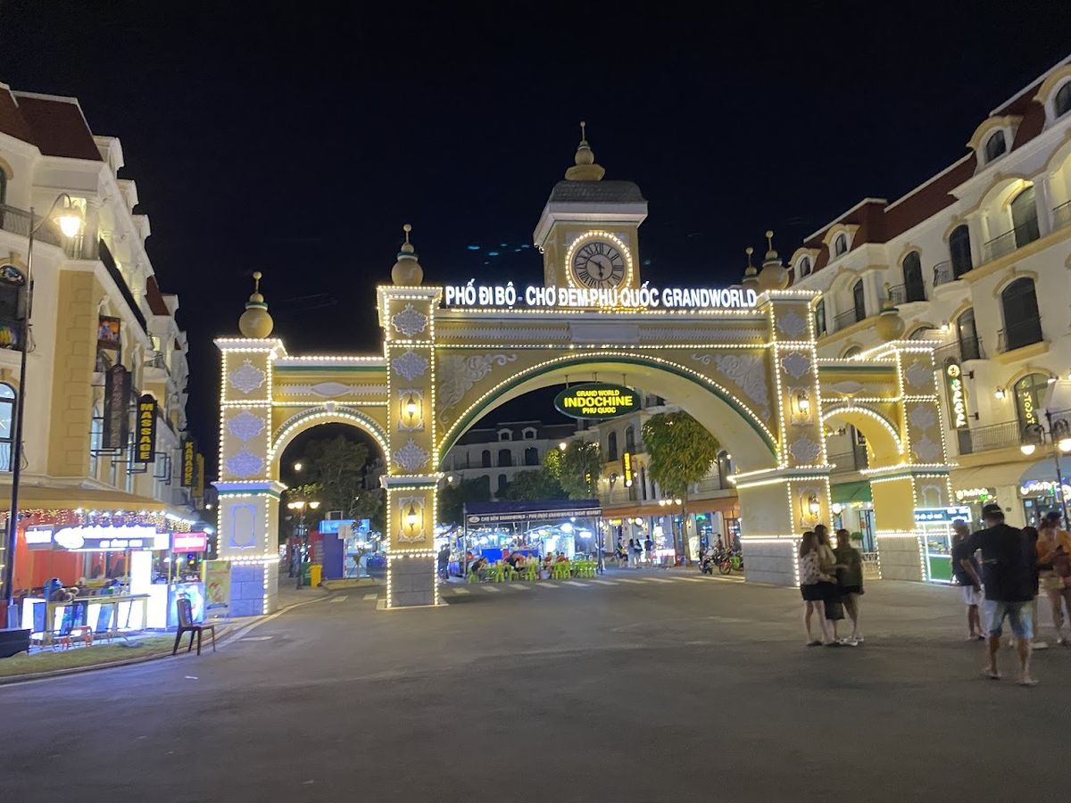 Tháp Đồng hồ photo 4