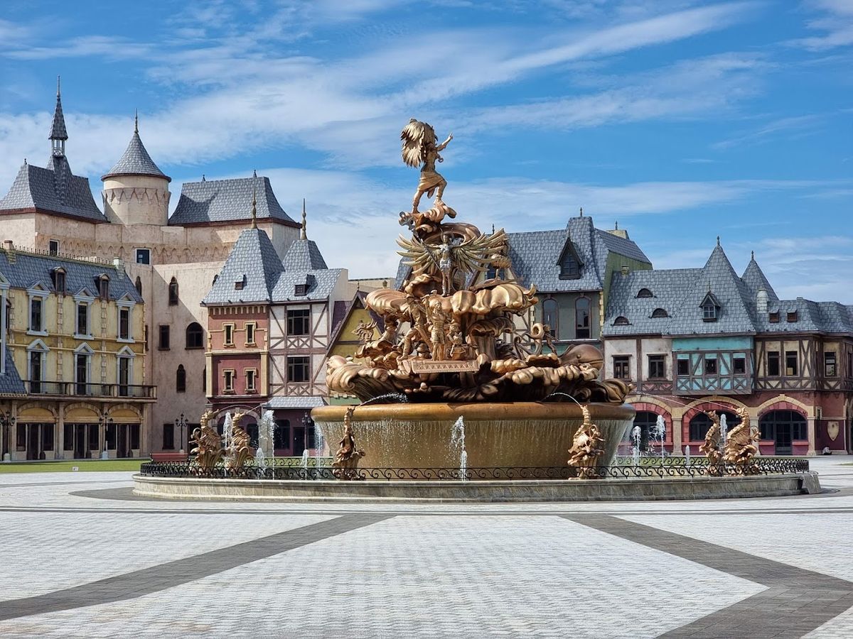 Vinwonders Fountain photo 3