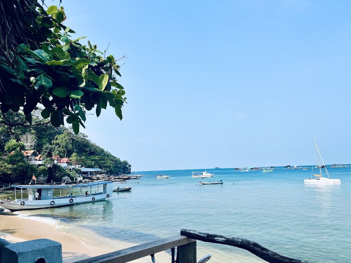 Anchovy Beachfront Villas room interior in Ganh Dau