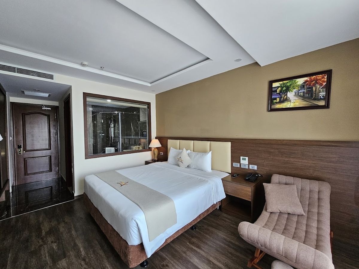 Aquasun Hotel Phú Quốc pool and grounds in Long Beach