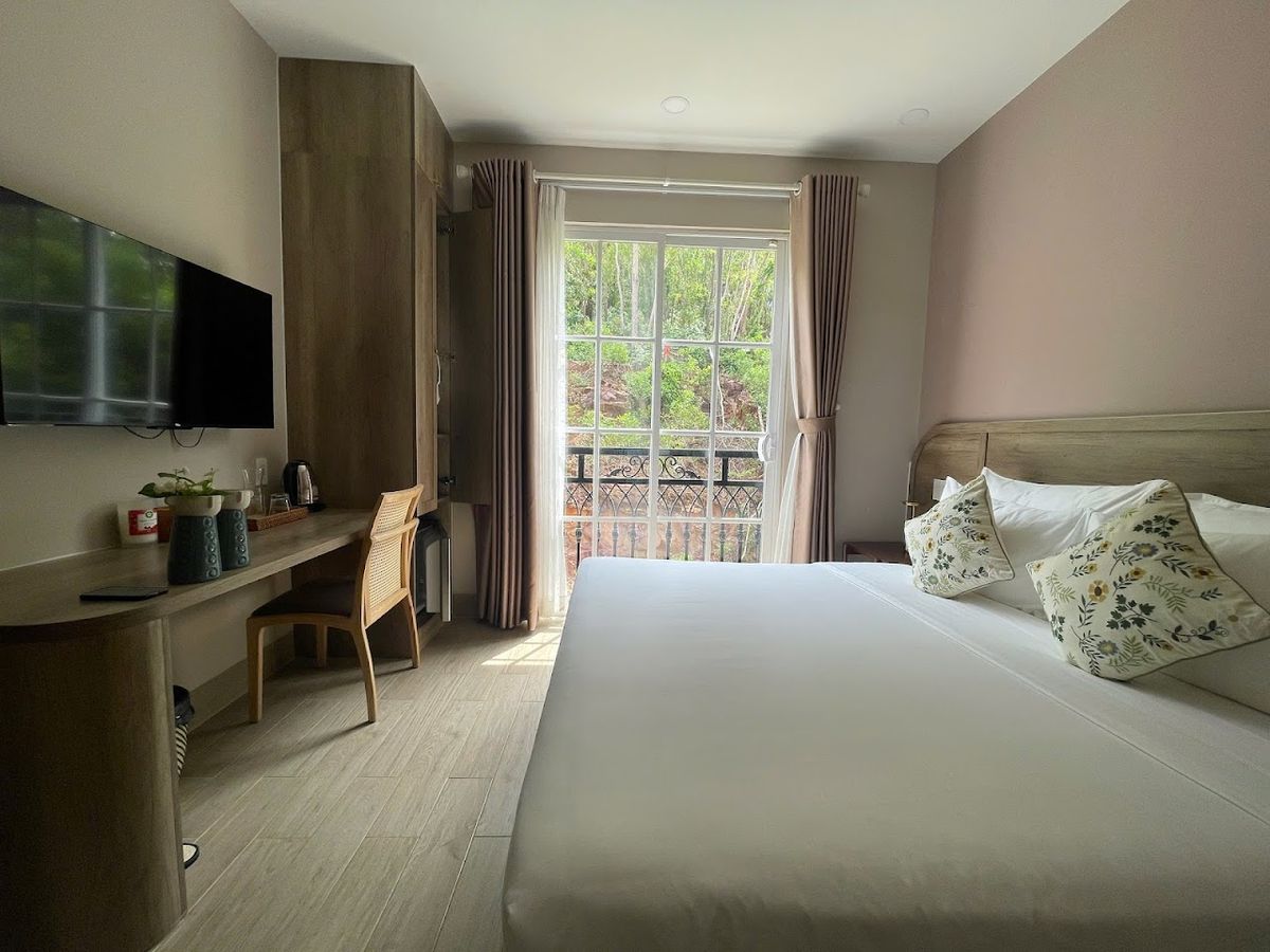 Aurora Phu Quoc Hotel & Café pool and grounds in An Thoi
