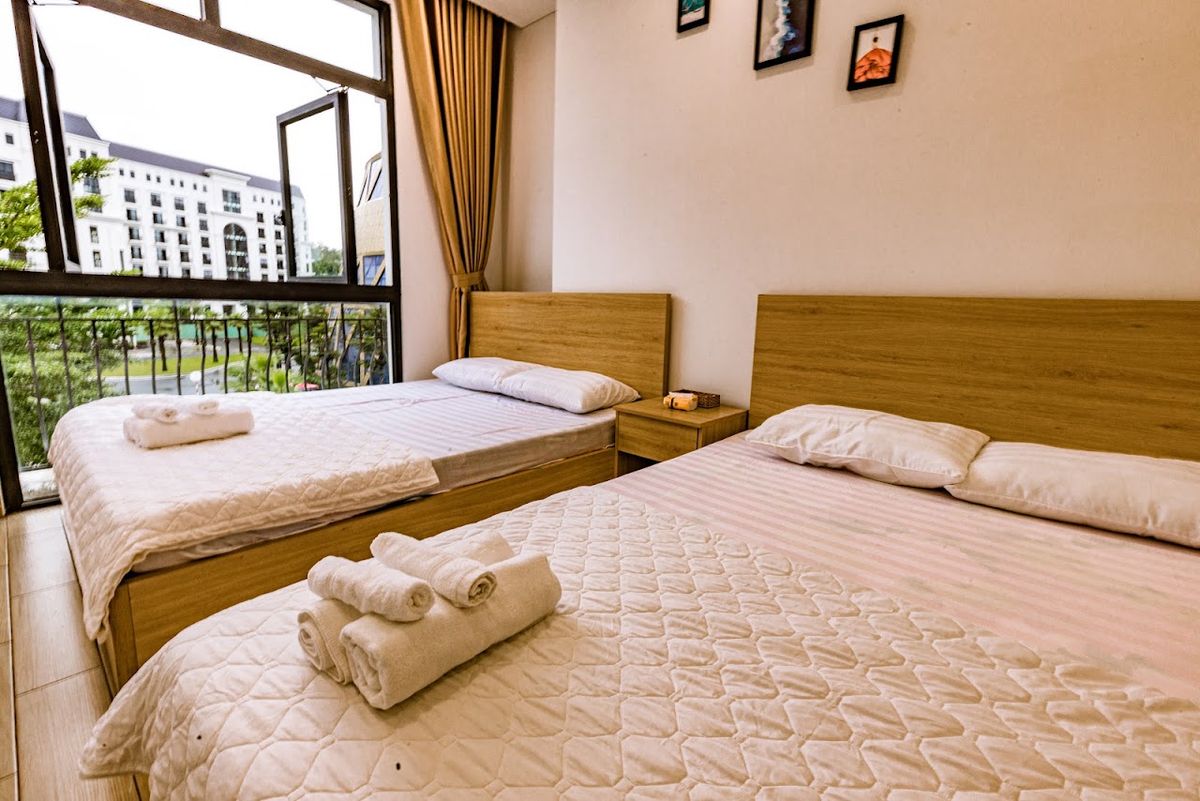 B&K Homestay Grand World Phú Quốc - Dịch Vụ Lưu Trú pool and grounds in An Thoi