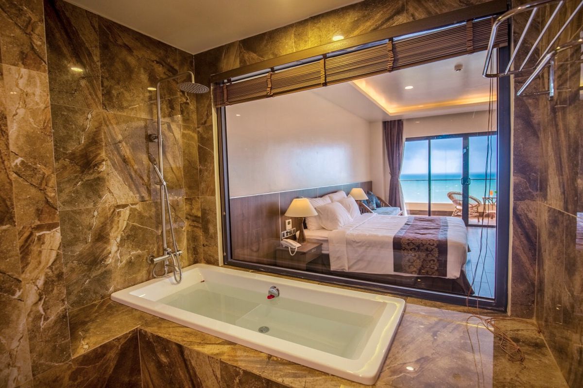 Coral Bay Resort Phu Quoc facilities in Long Beach