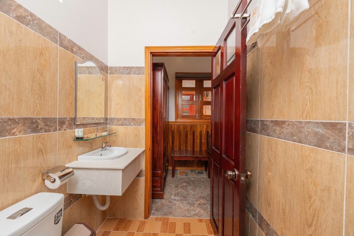 Duyngocresort facilities in Long Beach
