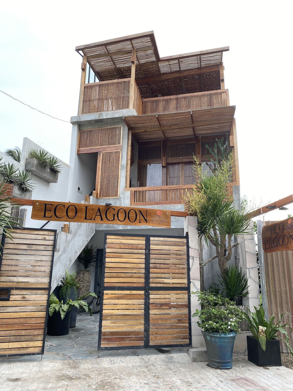 Eco Lagoon exterior in Ong Lang