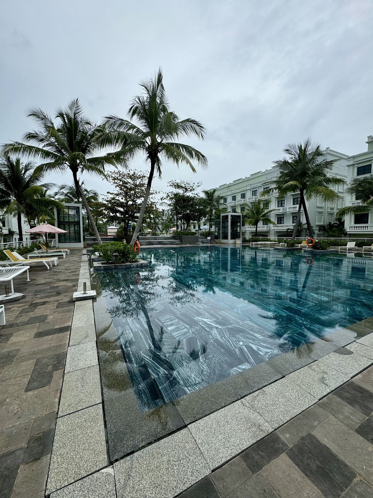 Golden Dragon Hotel Phu Quoc room interior in Long Beach