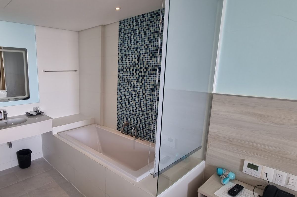 HAYA Hotel Phu Quoc (Trademark Collection by Wyndham) facilities in Duong Dong