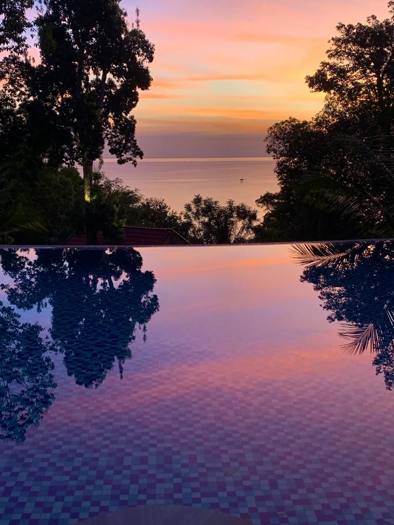 Jade Mountain Resort & Bar facilities in Ong Lang
