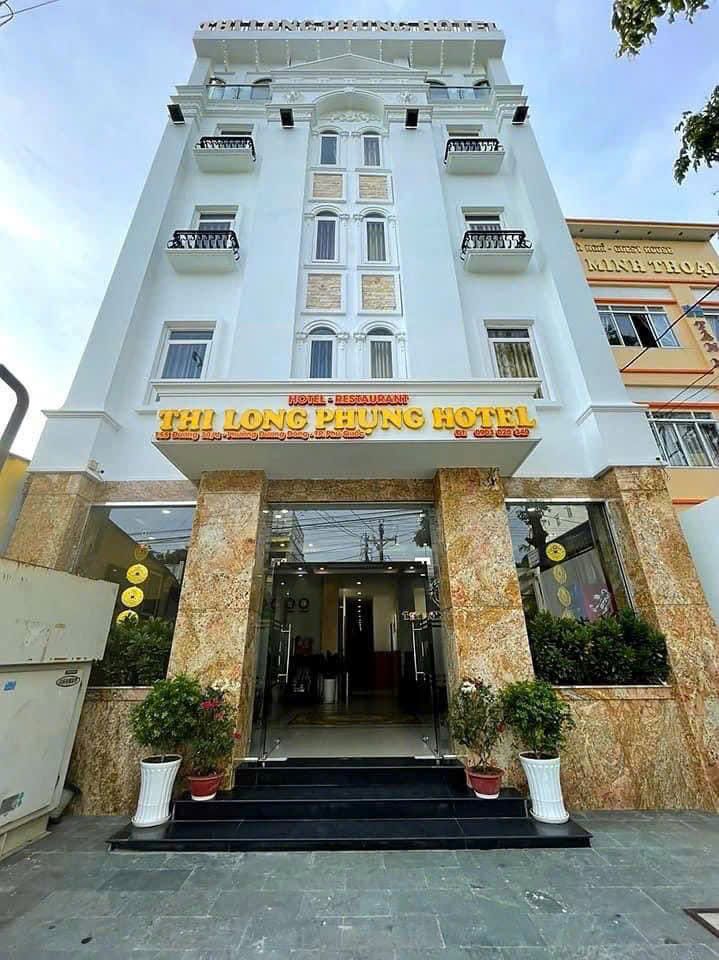 Khách Sạn Thi Long Phụng exterior in Duong Dong
