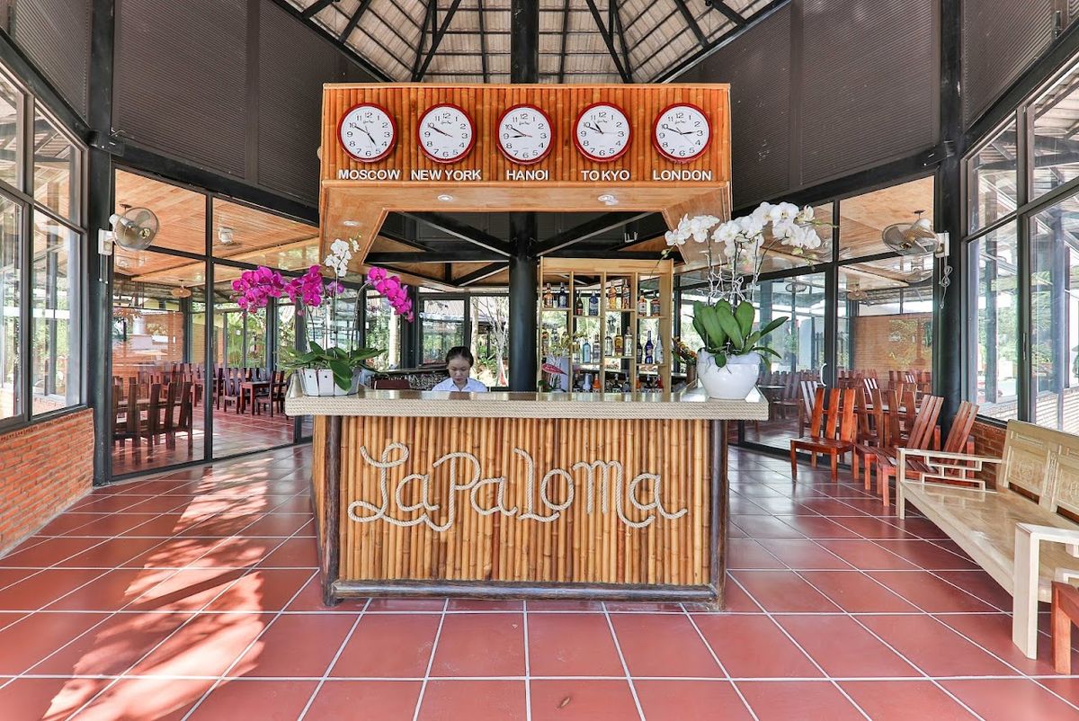 La Paloma Resort exterior in Ong Lang