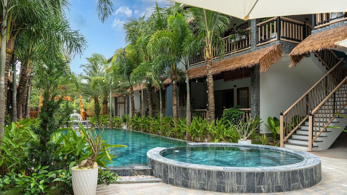 Le Bambou Resort & Spa exterior in Ong Lang