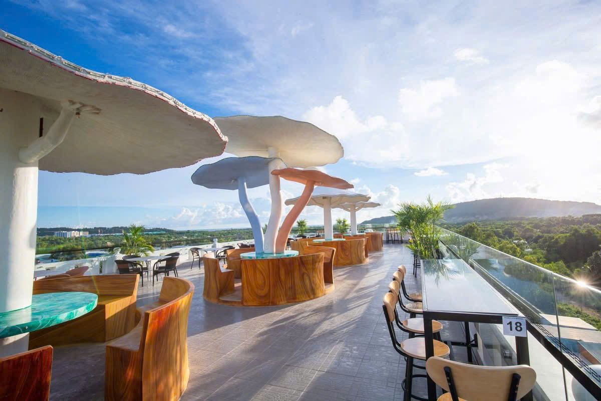Nghi Lan Hotel exterior in Bai Sao