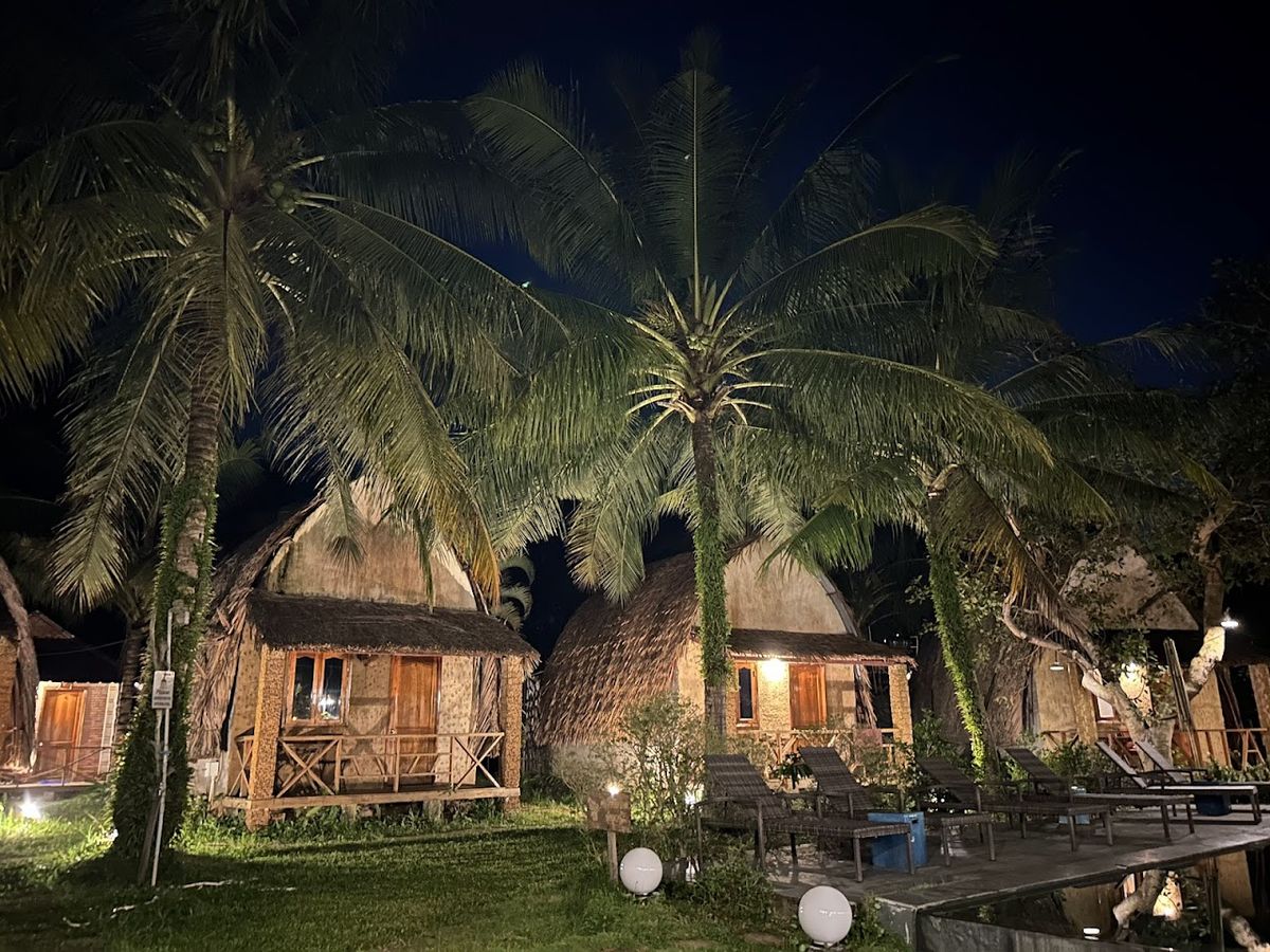 Ninila Fruit Farm Bungalows exterior in Ong Lang