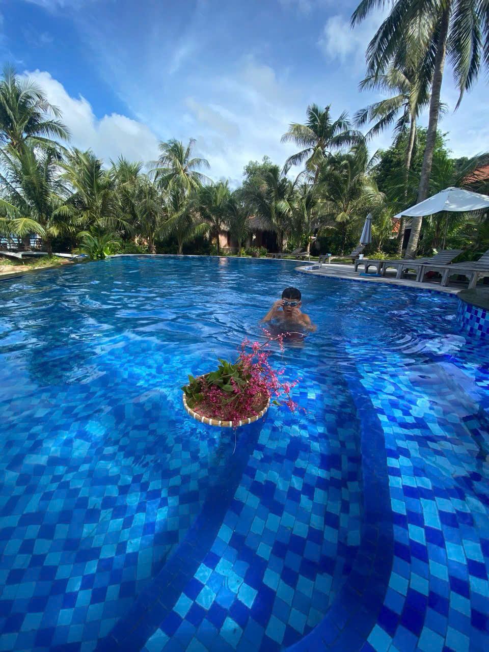 Phú Quốc Kim 2 Beach Front Resort exterior in Duong Dong