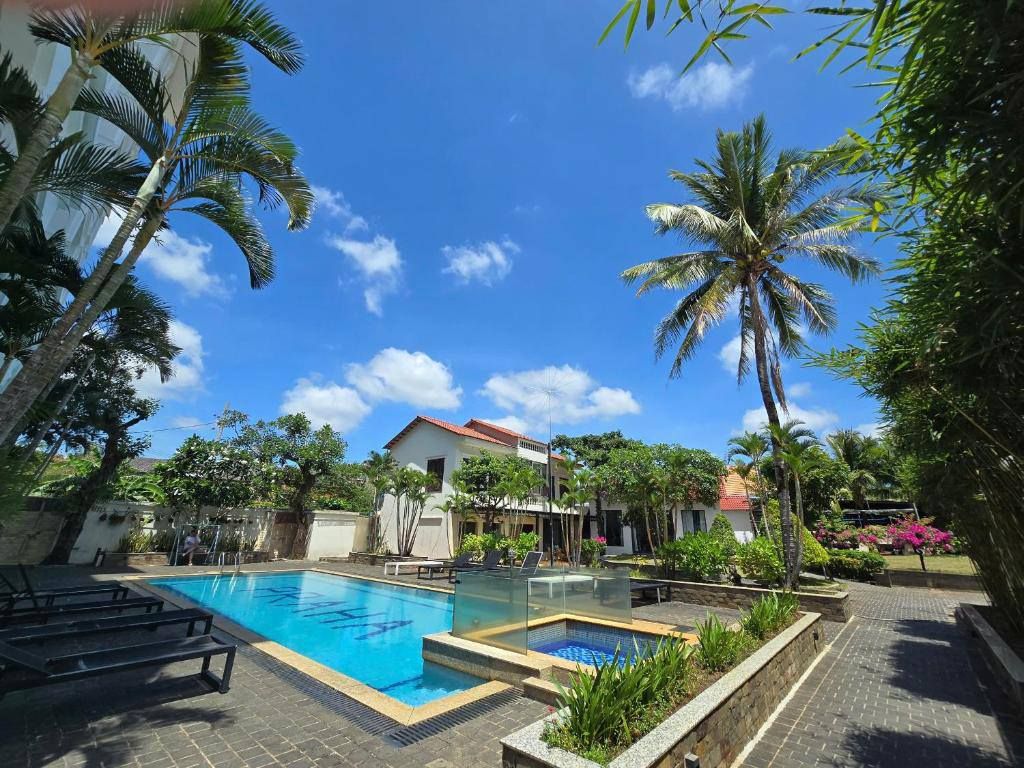 Praha Hotel Phu Quoc facilities in Long Beach