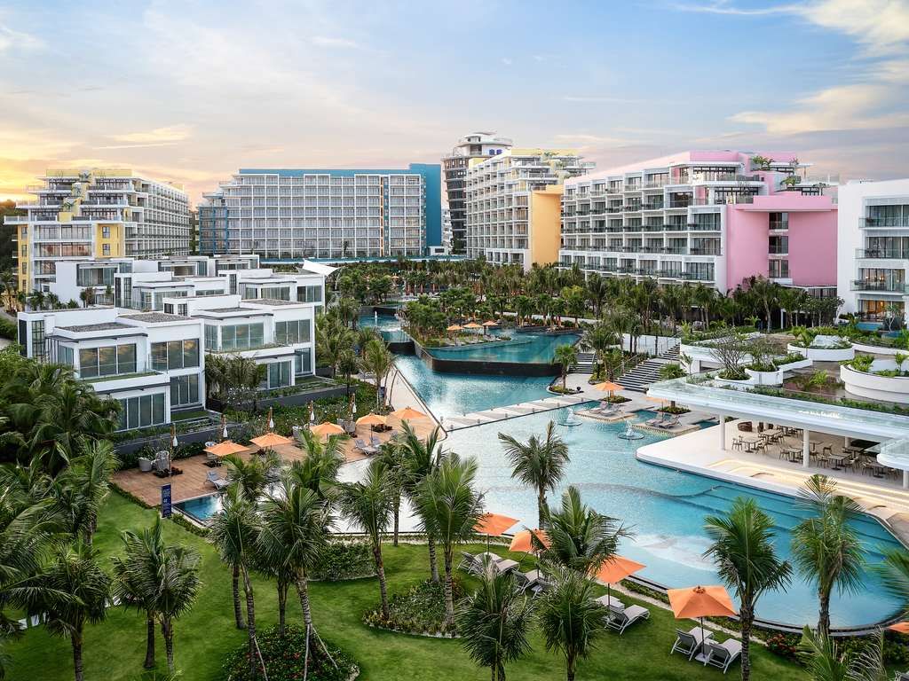 Premier Residences Phu Quoc Emerald Bay Managed by Accor exterior in Long Beach