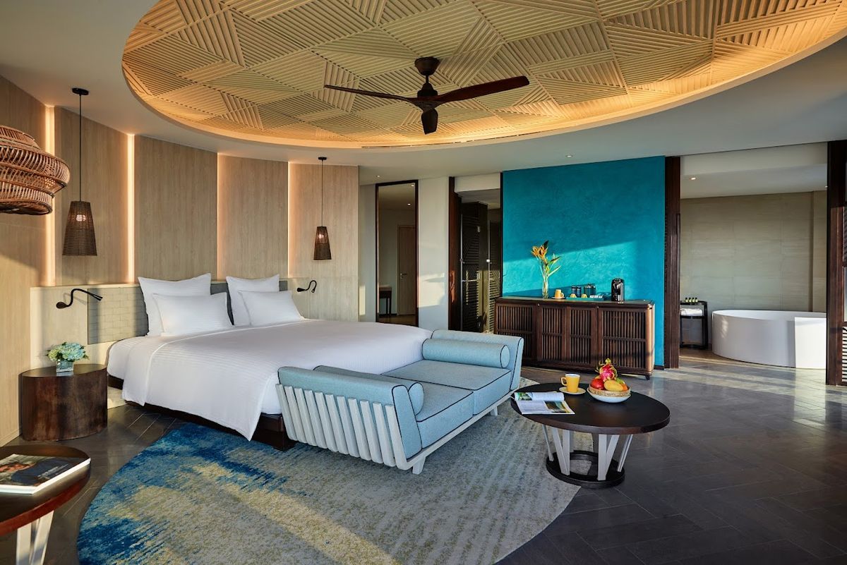 Pullman Phu Quoc Beach Resort pool and grounds in Long Beach