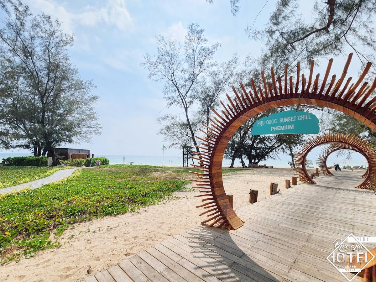 Riverside Mini Hotel Grand World Phú Quốc exterior in Ganh Dau
