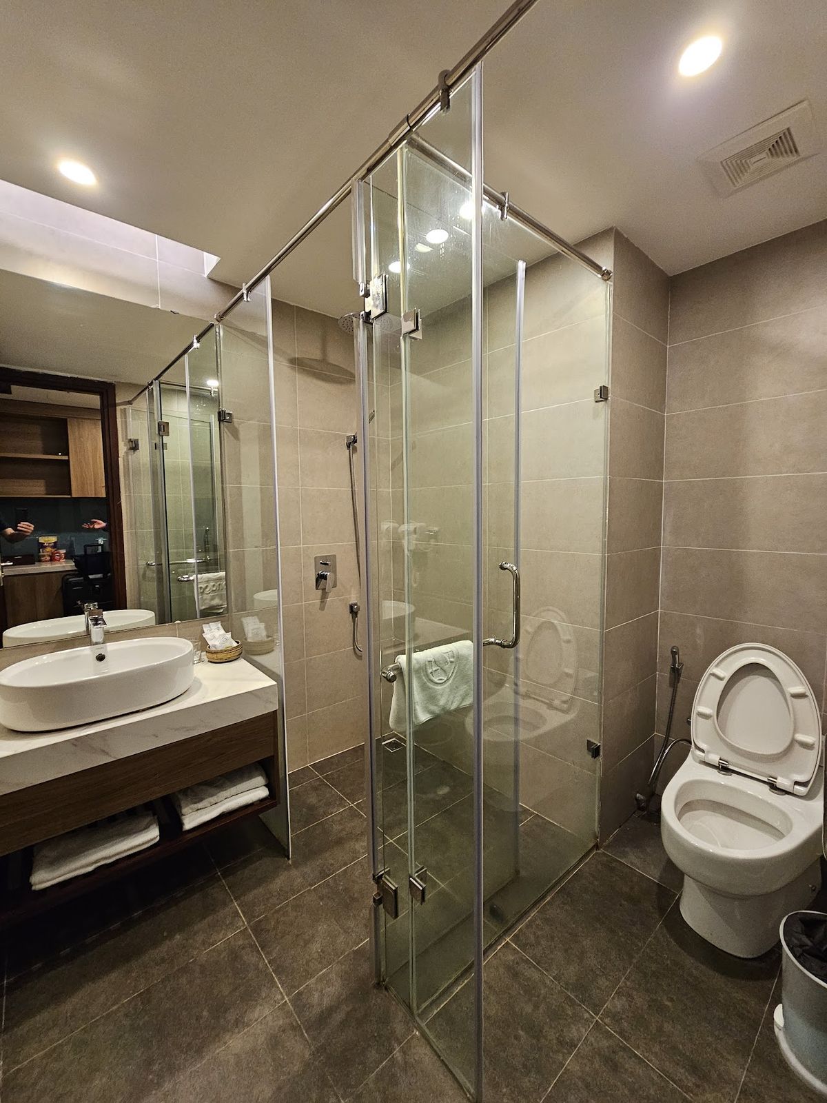 SONAGA BEACH RESORT & VILLA facilities in Long Beach