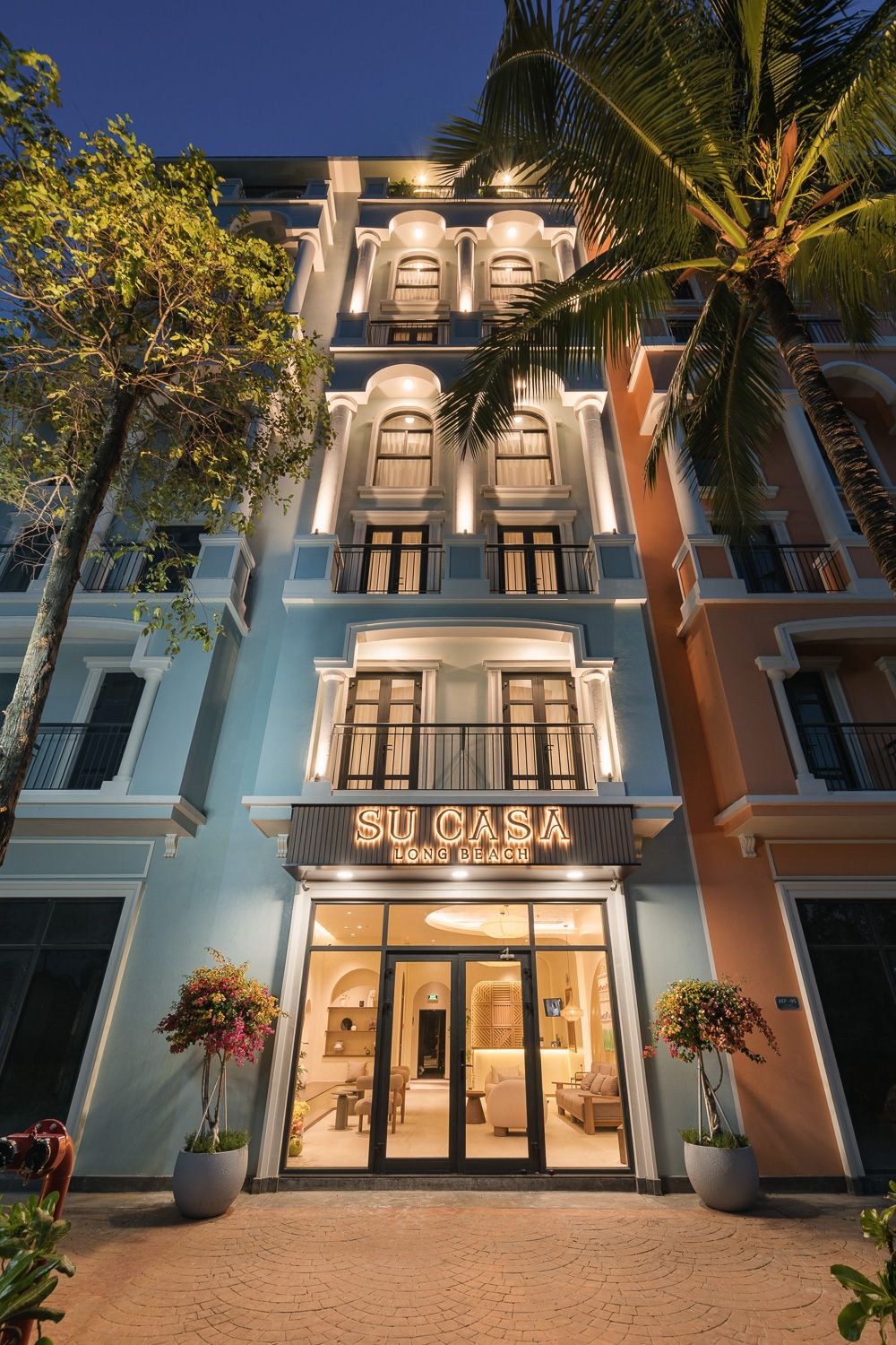 Su Casa Phu Quoc Long Beach exterior in Long Beach