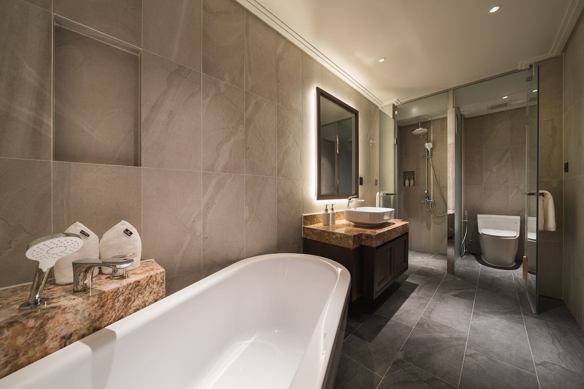 Su Casa Phu Quoc Long Beach room interior in Long Beach