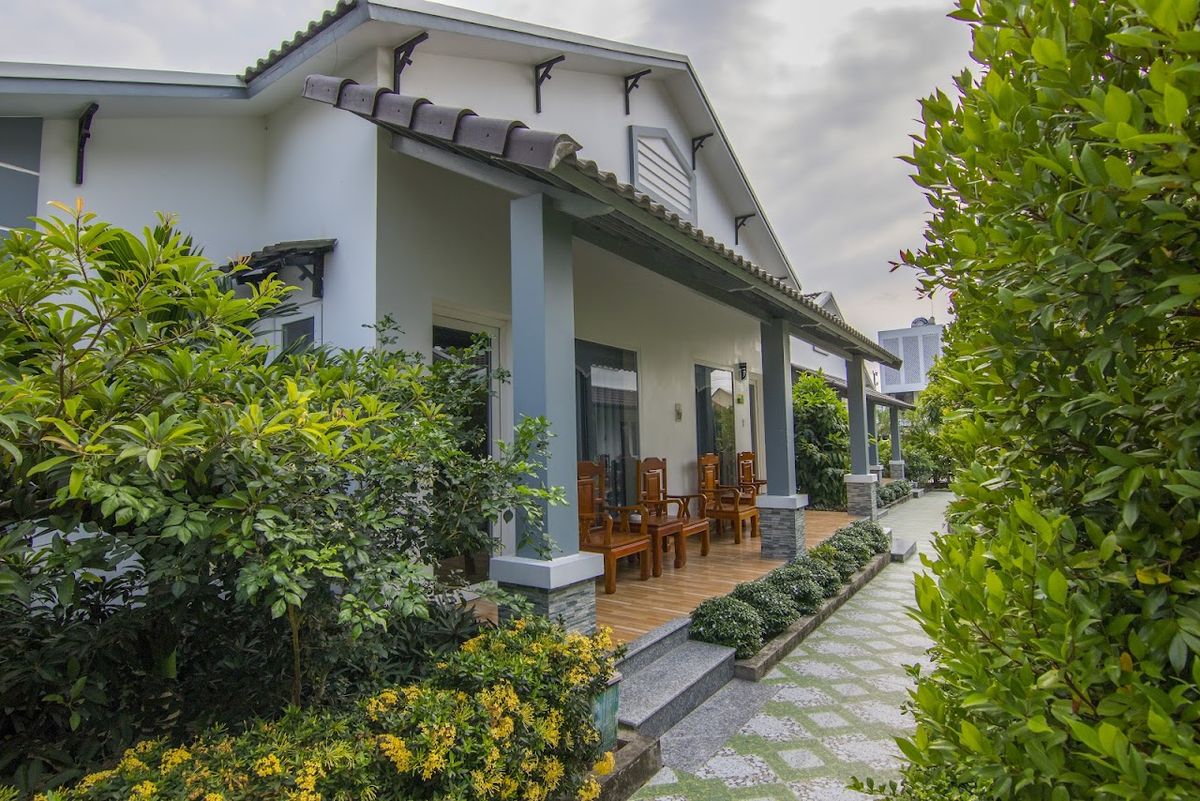 Tây Tiến Bungalow exterior in Bai Sao