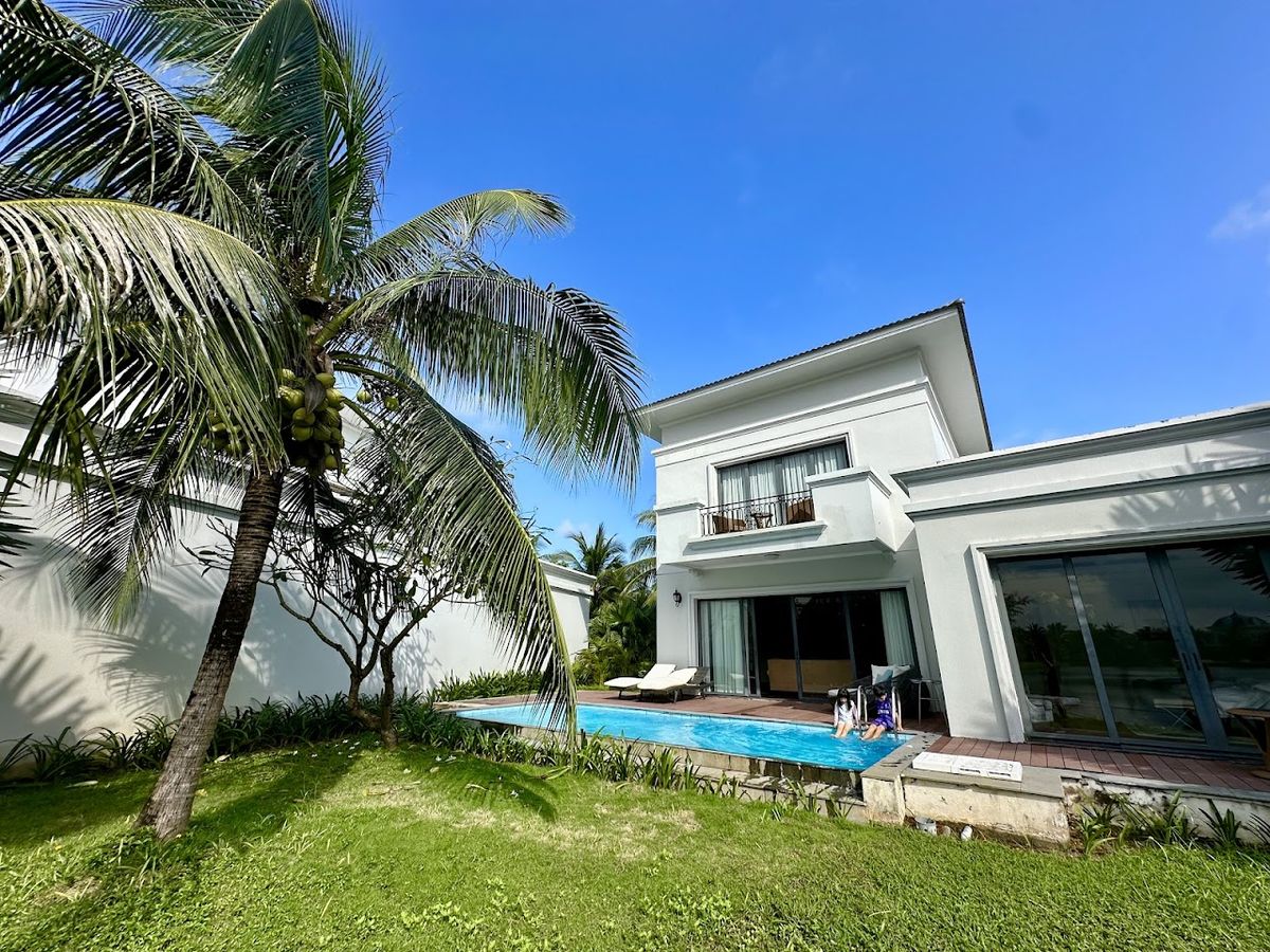 Vinpearl Wonderworld Phu Quoc exterior in Long Beach