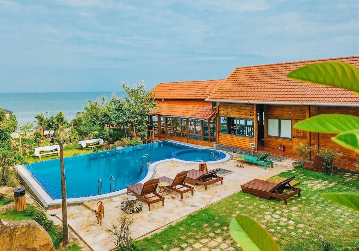 Voyage Phu Quoc Beach Resort exterior in Long Beach