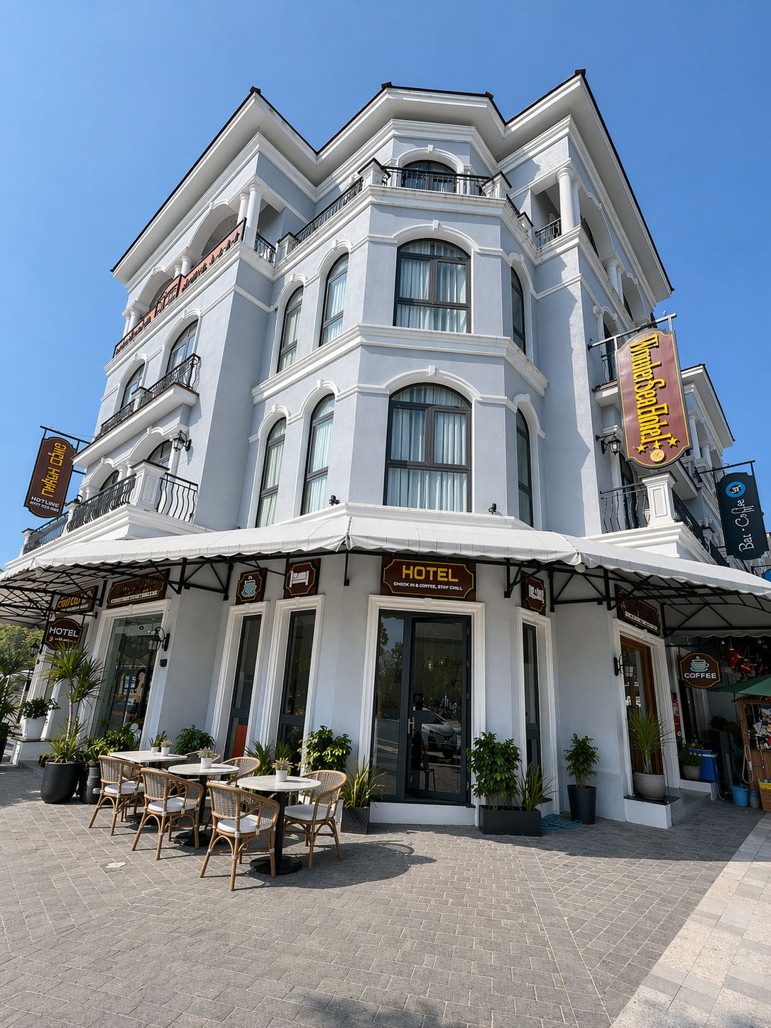 Wonder Sea Hotel exterior in Ganh Dau